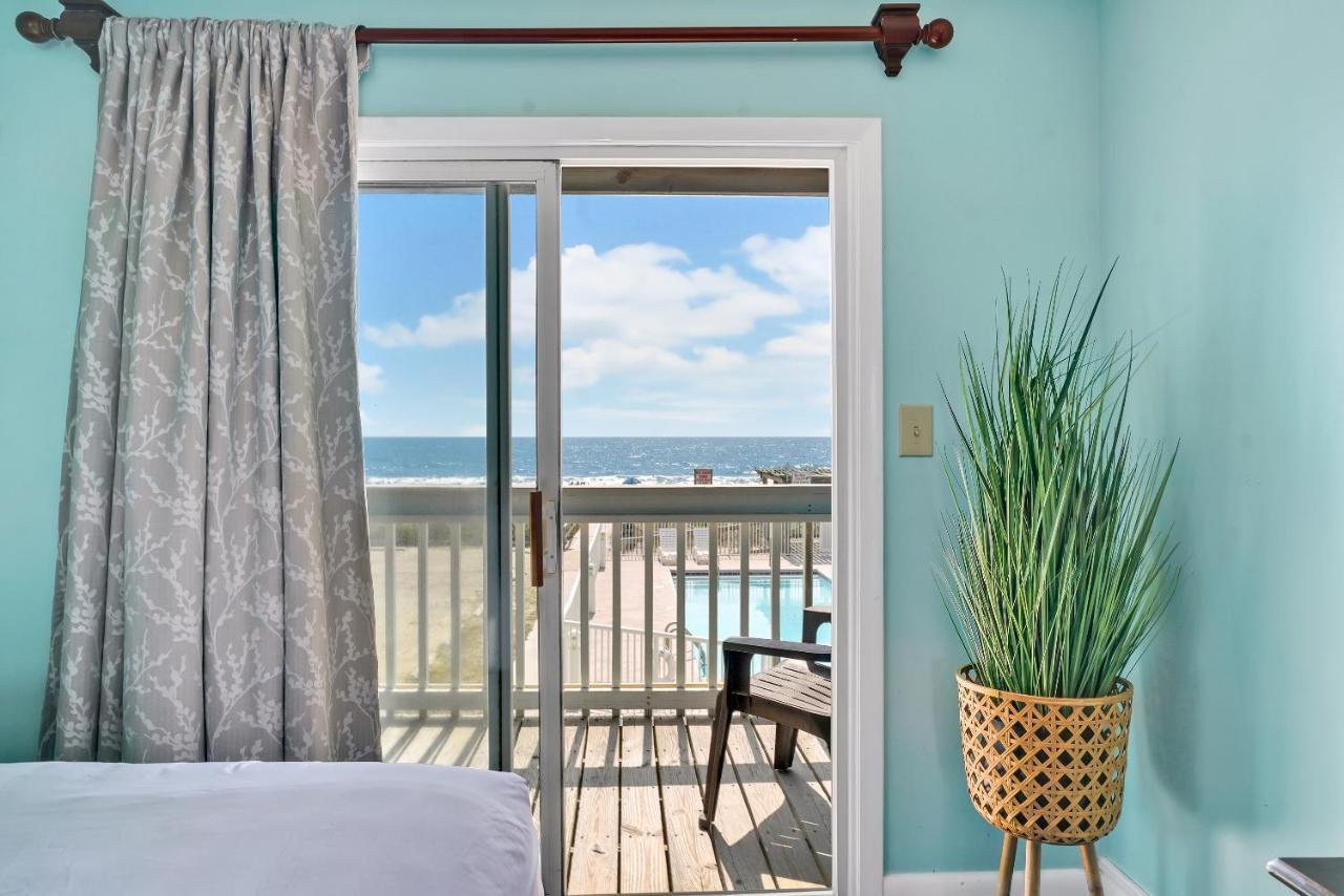 Admiral'S Quarters Kure Beach Exterior foto
